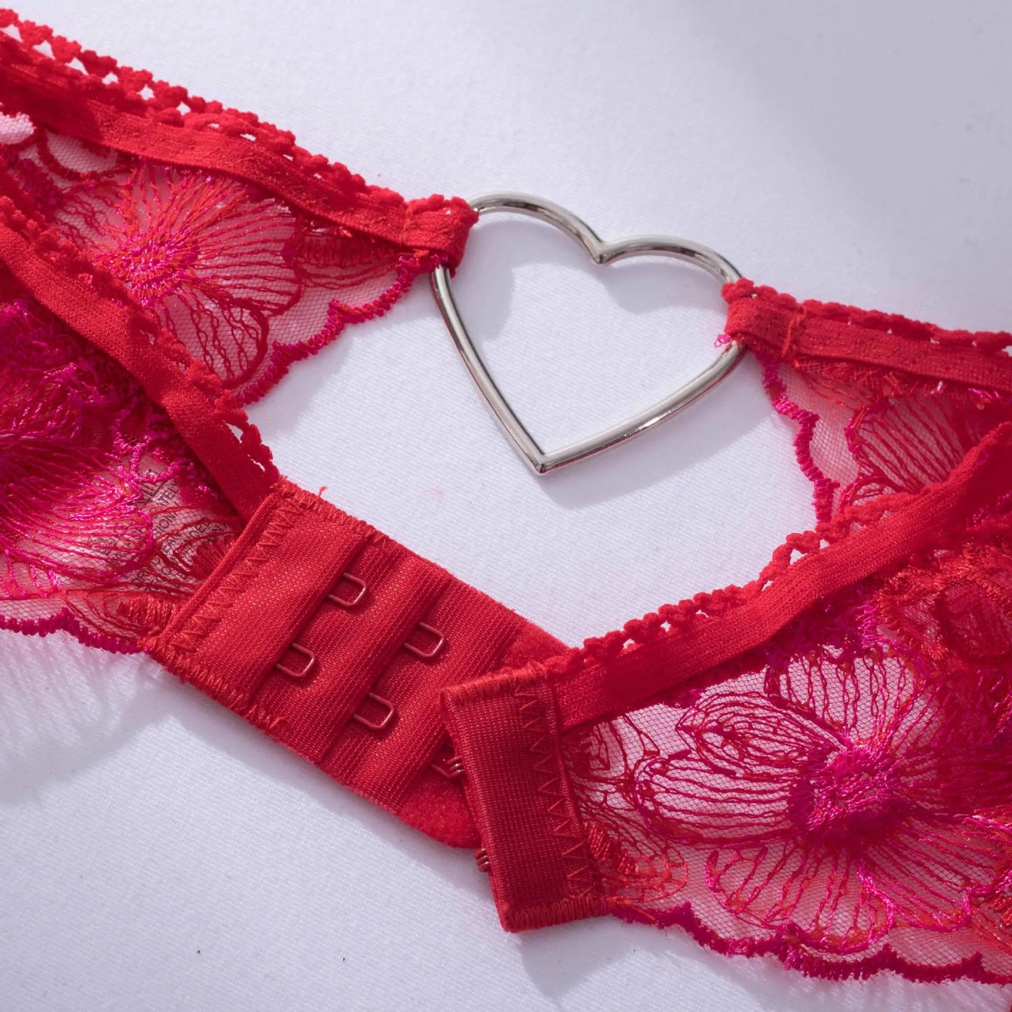 Red Lingerie Sexy Bra And Panty Set 3-Pieces Luxury Lace Fancy Underwear