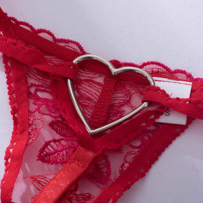 Red Lingerie Sexy Bra And Panty Set 3-Pieces Luxury Lace Fancy Underwear
